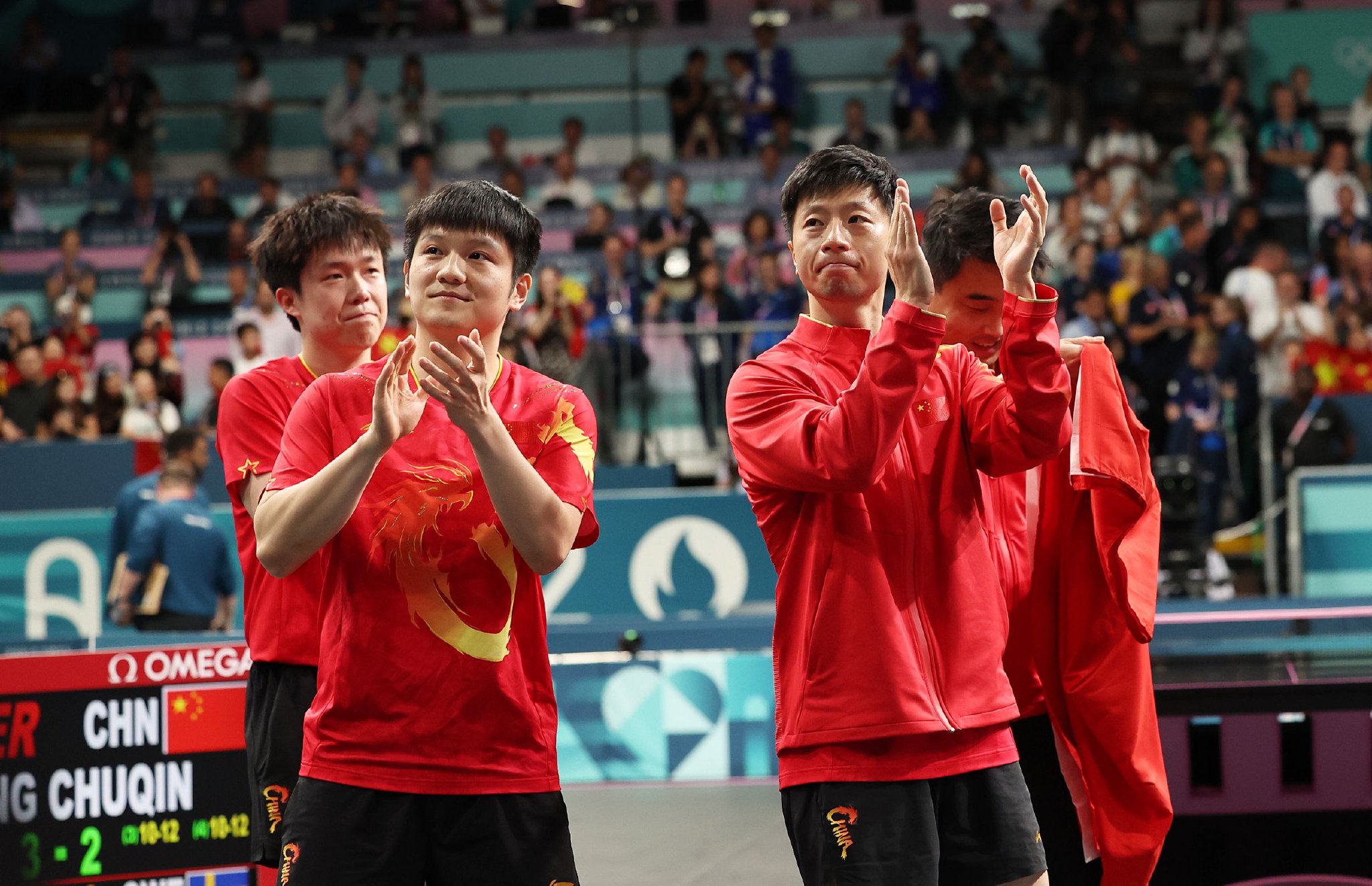 中国乒乓球队力克奥地利乒乓球队，马龙送出助攻