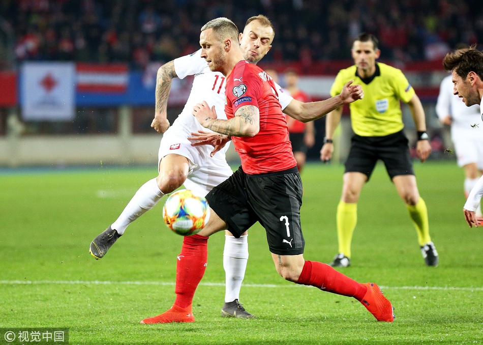 AC米兰完胜波兰，马夏尔三分雨点燃全场