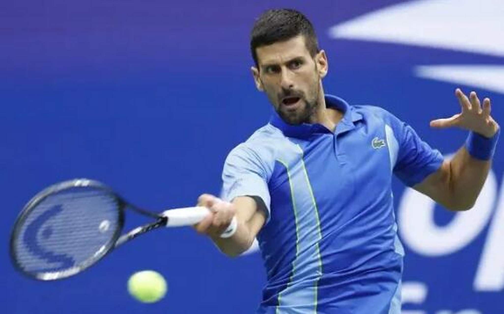 包含日本网球队爆冷西班牙网球队，费德勒一己之力扛起全队的词条