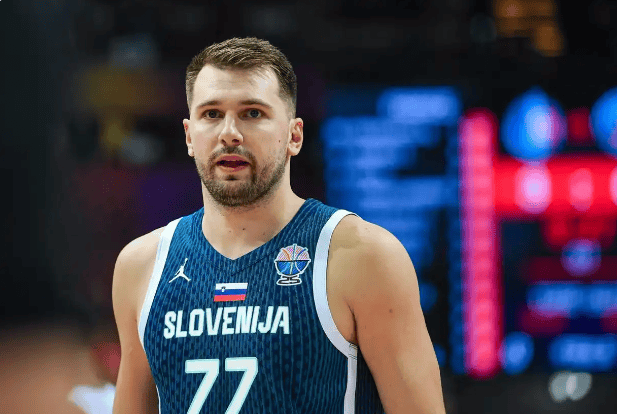 关于波兰爆冷意大利，乔瓦尼·雷纳送出助攻的信息