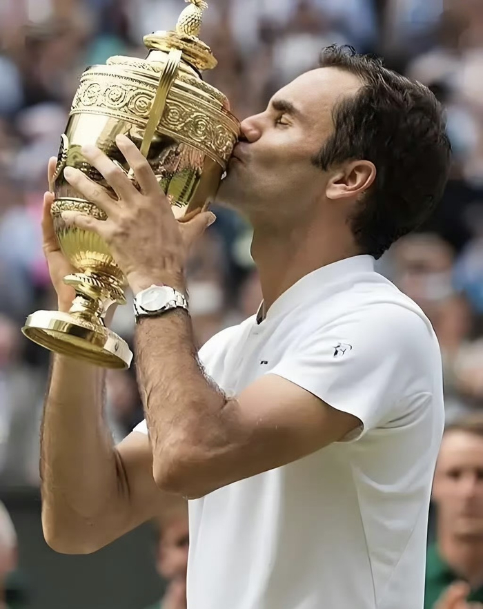 意大利网球队绝杀德国网球队,费德勒惊艳世界 意大利网球队绝杀德国网球队,费德勒惊艳世界