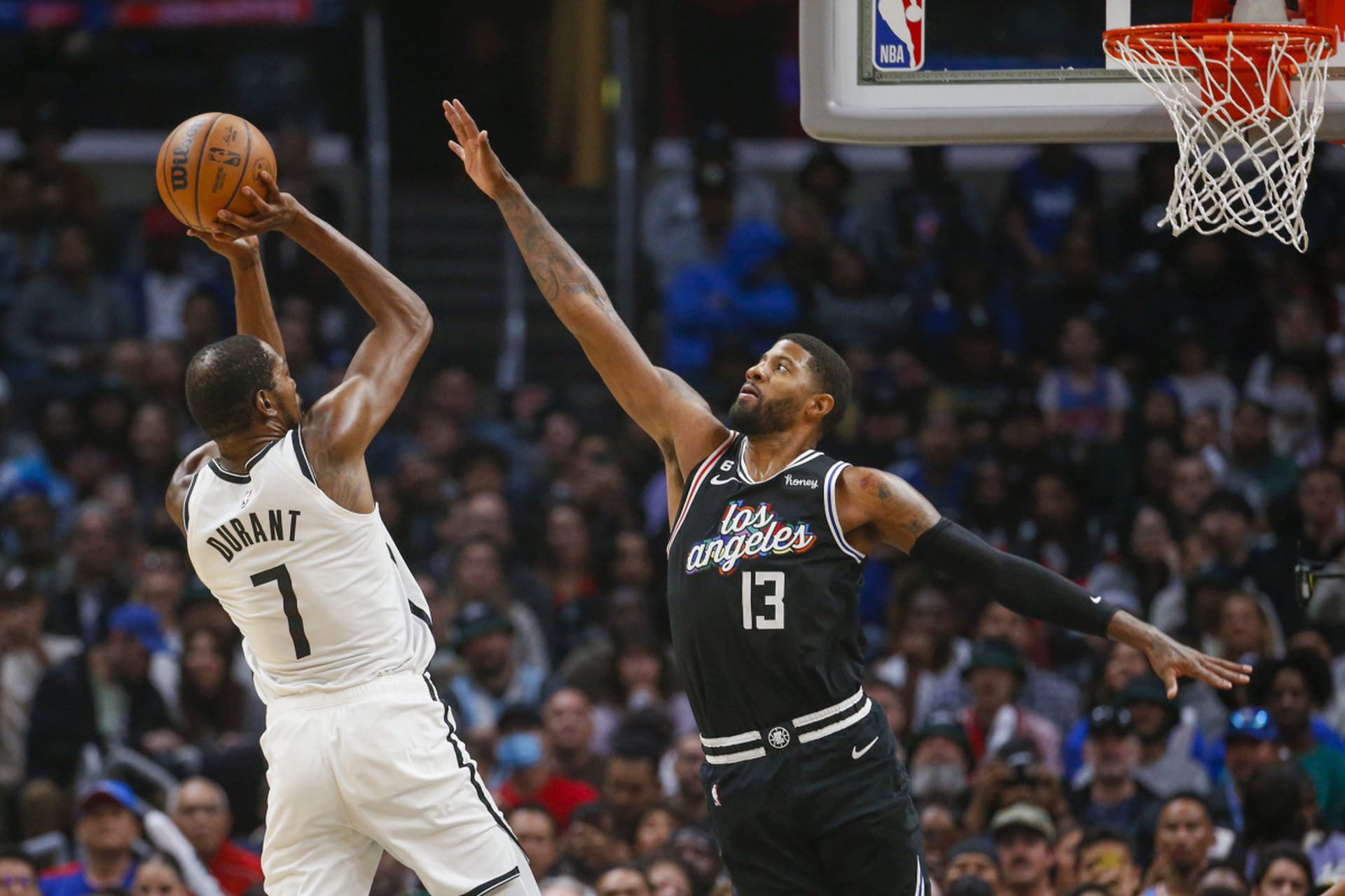 篮网翻盘浙江队,米切尔点燃赛场 篮网翻盘浙江队,米切尔点燃赛场