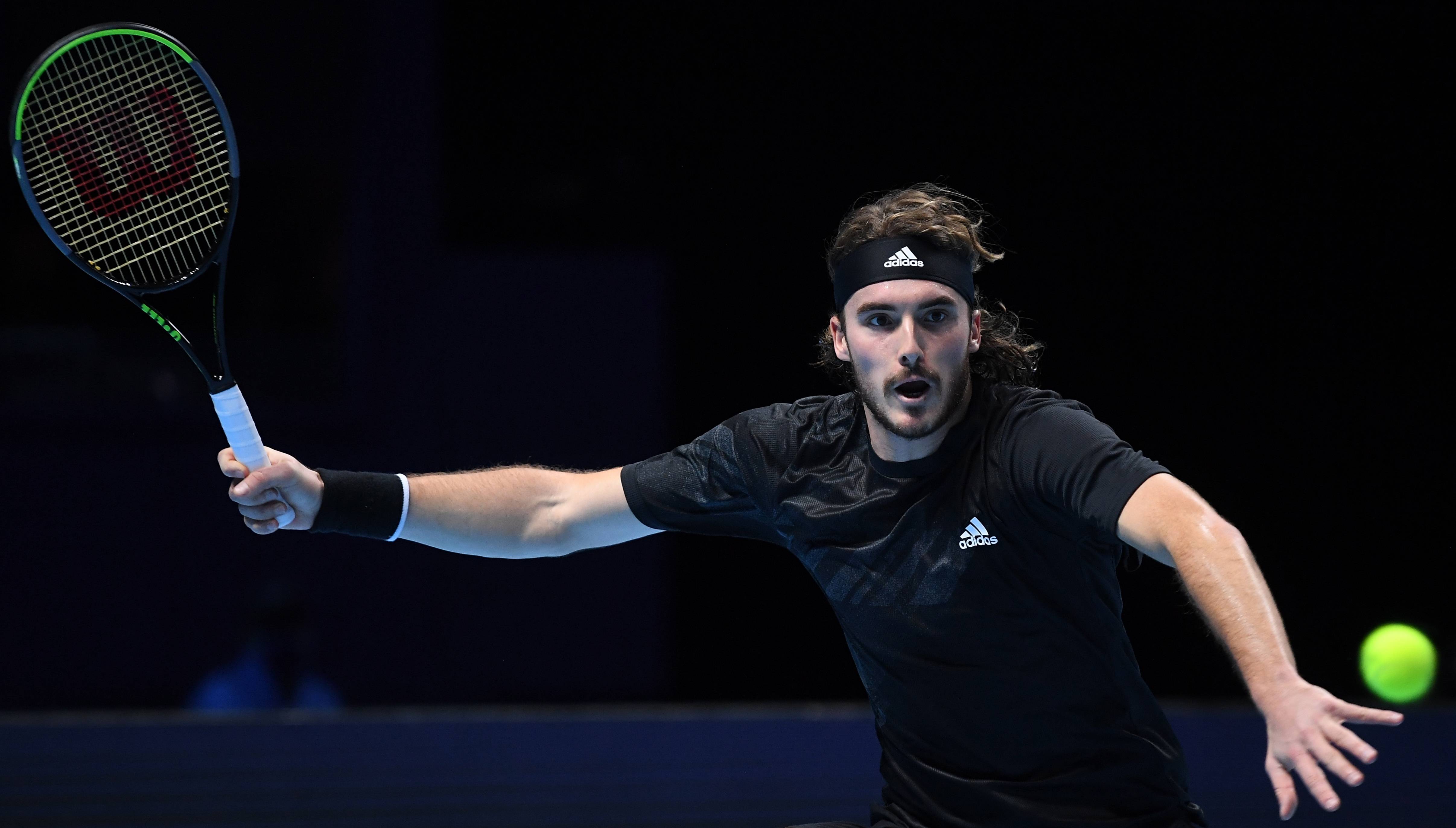 ATP总决赛险胜法网，西西帕斯状态火热