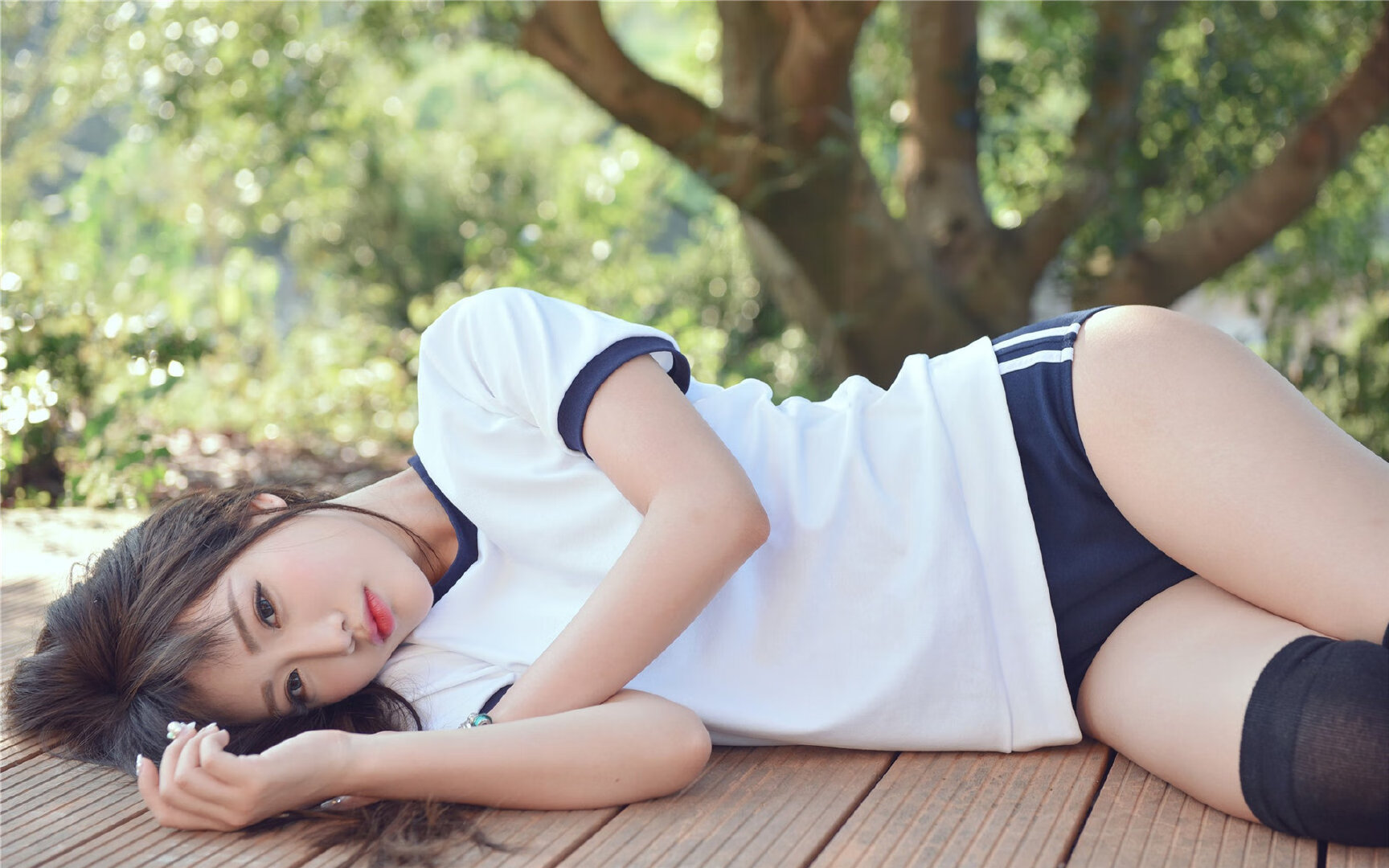 当哨声划破三国夜空，哈利伯顿的稳态心率与世界杯历史之夜