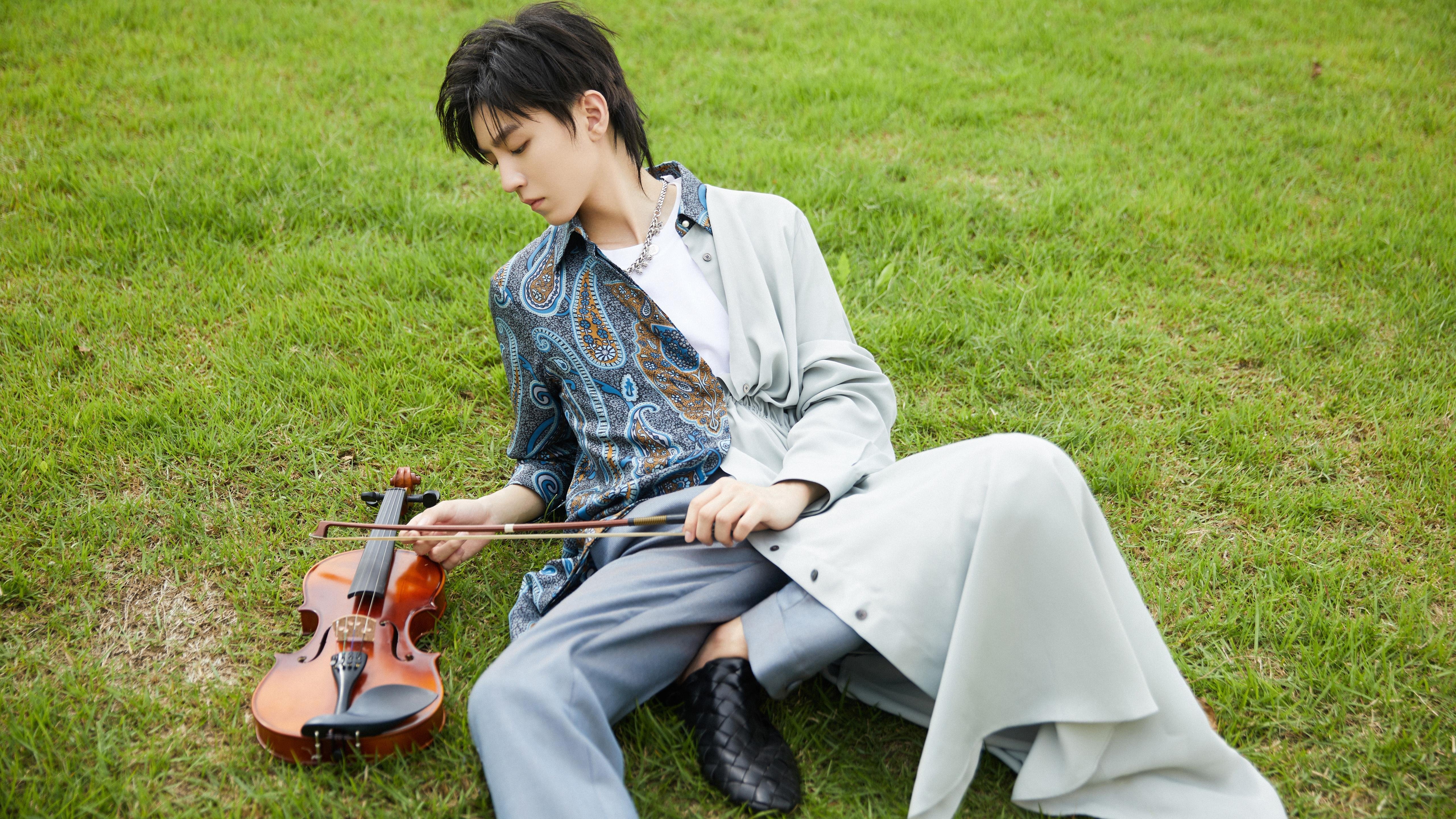 当哨声划破三国夜空，哈利伯顿的稳态心率与世界杯历史之夜