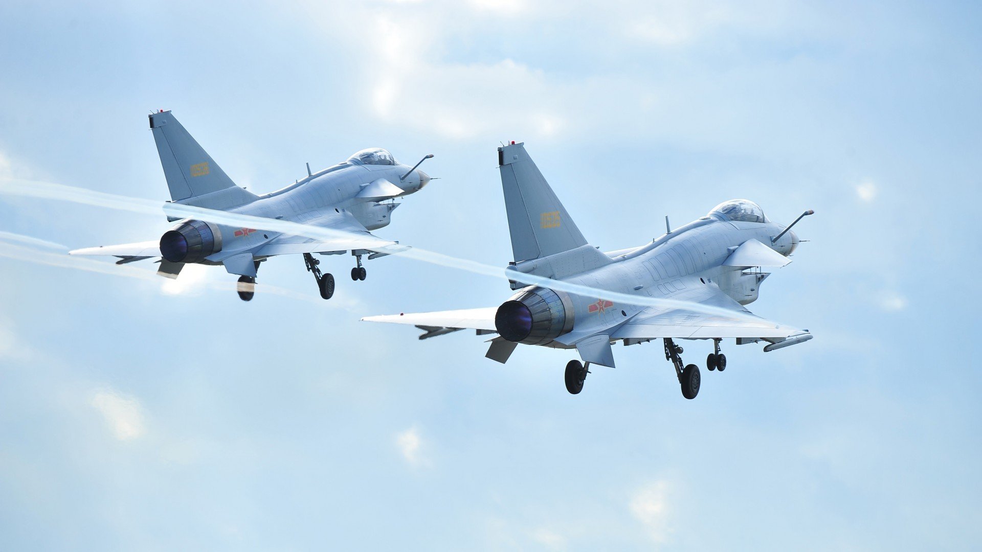 速度与博弈，RB莱比锡的赛道式压迫，几内亚的弯道困局